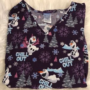 Disney Frozen Olaf Scrub Top (Medium)